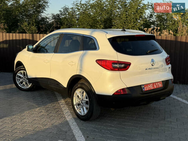 Белый Рено Kadjar, объемом двигателя 1.5 л и пробегом 219 тыс. км за 17250 $, фото 16 на Automoto.ua