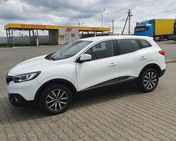 Білий Рено Kadjar, об'ємом двигуна 1.5 л та пробігом 203 тис. км за 15950 $, фото 14 на Automoto.ua