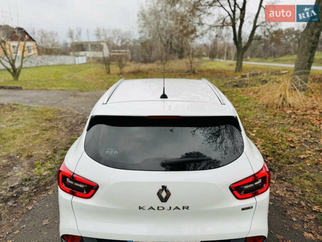 Белый Рено Kadjar, объемом двигателя 1.5 л и пробегом 67 тыс. км за 18500 $, фото 6 на Automoto.ua