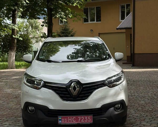 Белый Рено Kadjar, объемом двигателя 1.5 л и пробегом 182 тыс. км за 15500 $, фото 7 на Automoto.ua