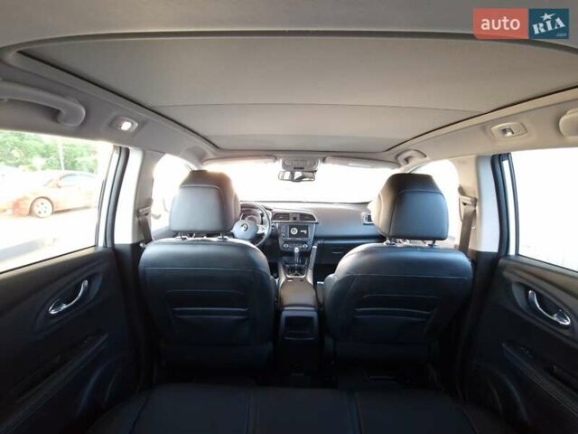 Білий Рено Kadjar, об'ємом двигуна 1.46 л та пробігом 222 тис. км за 17700 $, фото 27 на Automoto.ua
