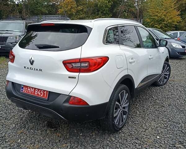Белый Рено Kadjar, объемом двигателя 1.46 л и пробегом 182 тыс. км за 16800 $, фото 12 на Automoto.ua