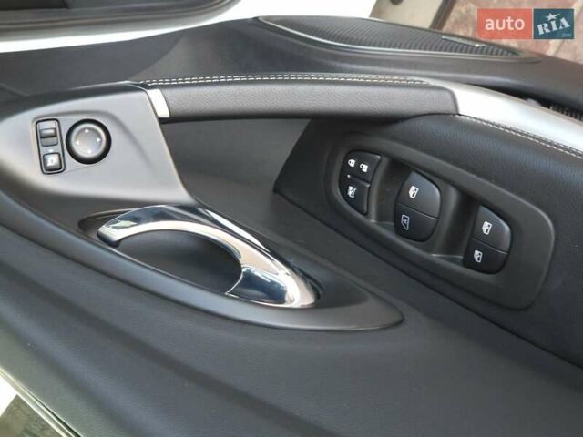 Білий Рено Kadjar, об'ємом двигуна 1.46 л та пробігом 222 тис. км за 17700 $, фото 34 на Automoto.ua