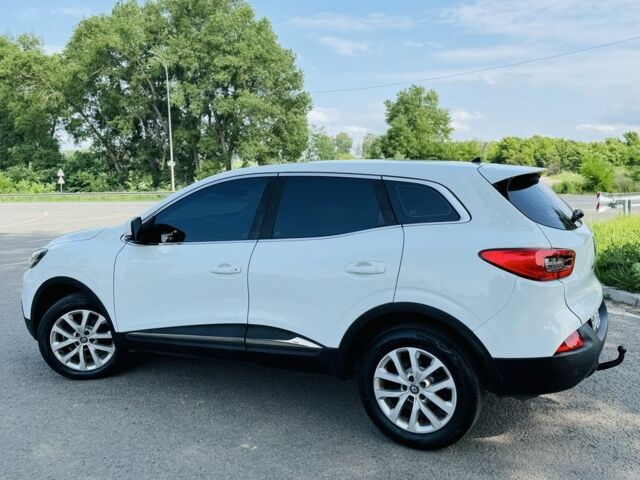 Белый Рено Kadjar, объемом двигателя 1.6 л и пробегом 67 тыс. км за 16500 $, фото 7 на Automoto.ua