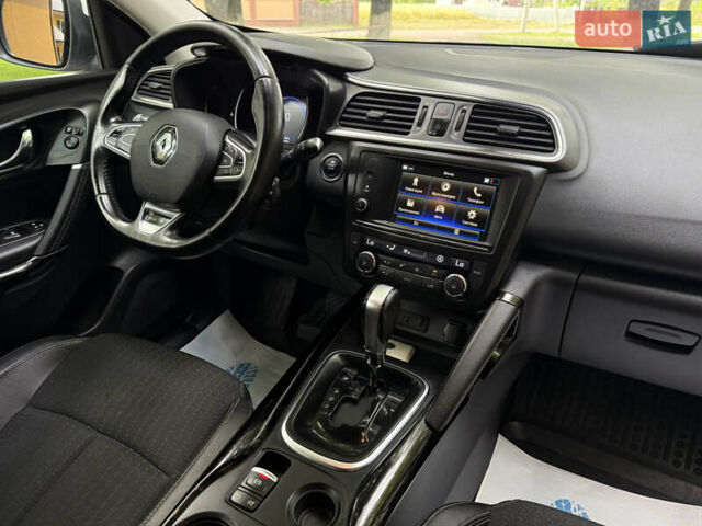 Белый Рено Kadjar, объемом двигателя 1.5 л и пробегом 182 тыс. км за 15500 $, фото 50 на Automoto.ua