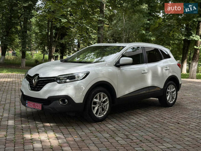 Белый Рено Kadjar, объемом двигателя 1.5 л и пробегом 182 тыс. км за 15500 $, фото 12 на Automoto.ua