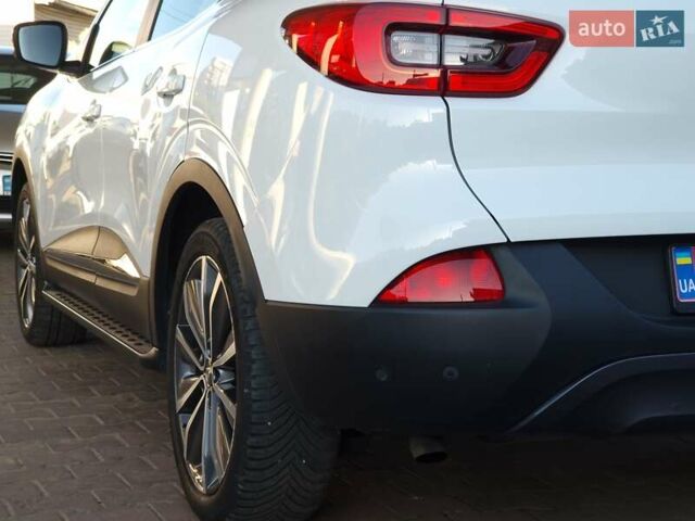 Білий Рено Kadjar, об'ємом двигуна 1.46 л та пробігом 222 тис. км за 17700 $, фото 10 на Automoto.ua
