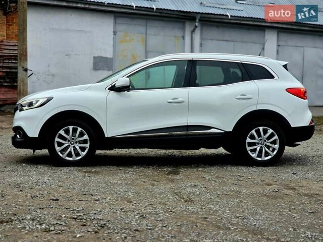 Білий Рено Kadjar, об'ємом двигуна 1.6 л та пробігом 245 тис. км за 15800 $, фото 16 на Automoto.ua