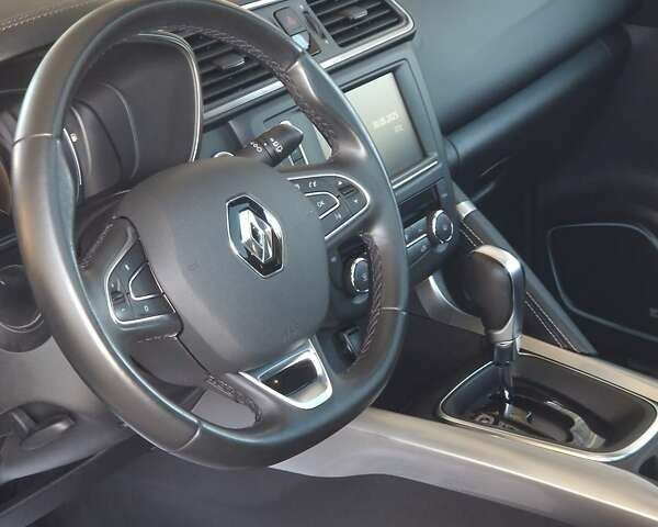 Білий Рено Kadjar, об'ємом двигуна 1.46 л та пробігом 222 тис. км за 17700 $, фото 31 на Automoto.ua