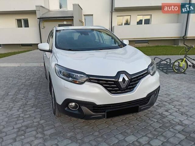 Белый Рено Kadjar, объемом двигателя 1.6 л и пробегом 146 тыс. км за 16599 $, фото 8 на Automoto.ua