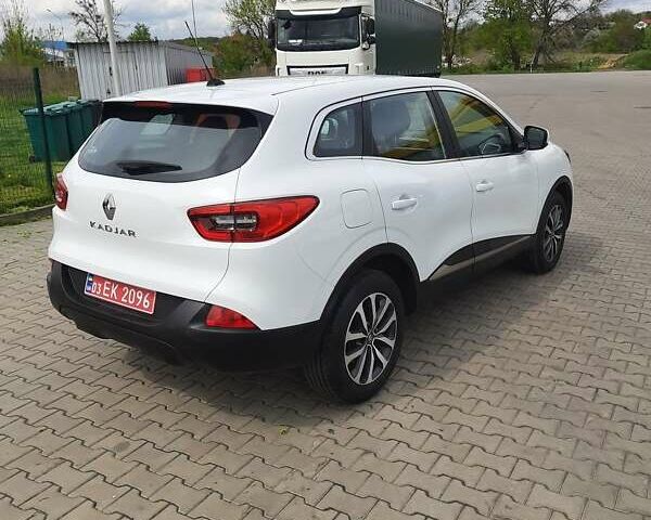 Білий Рено Kadjar, об'ємом двигуна 1.5 л та пробігом 203 тис. км за 15950 $, фото 11 на Automoto.ua