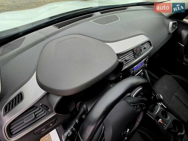 Білий Рено Kadjar, об'ємом двигуна 1.6 л та пробігом 245 тис. км за 15800 $, фото 79 на Automoto.ua