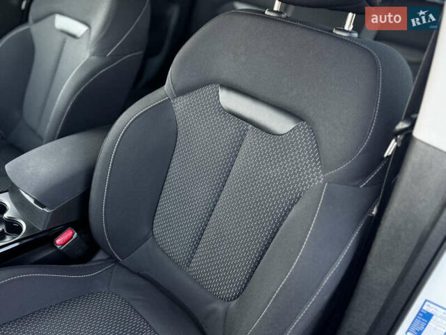 Белый Рено Kadjar, объемом двигателя 1.5 л и пробегом 155 тыс. км за 17700 $, фото 52 на Automoto.ua