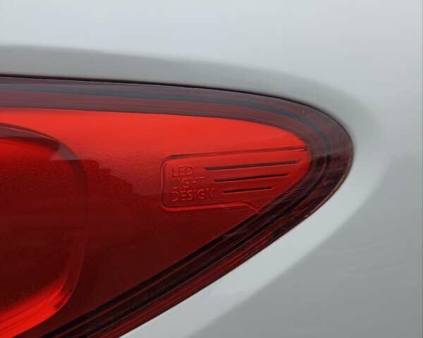 Белый Рено Kadjar, объемом двигателя 1.46 л и пробегом 182 тыс. км за 16800 $, фото 14 на Automoto.ua