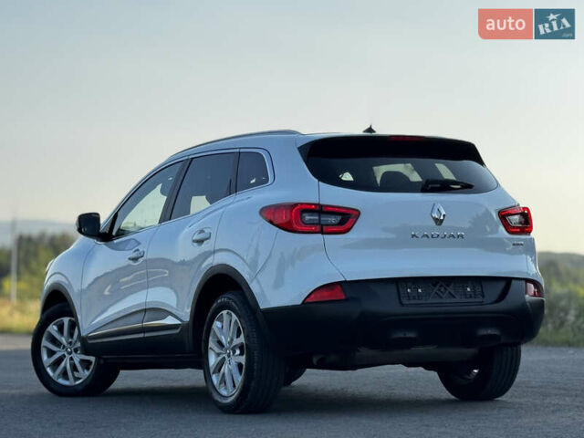 Белый Рено Kadjar, объемом двигателя 1.5 л и пробегом 155 тыс. км за 17700 $, фото 31 на Automoto.ua