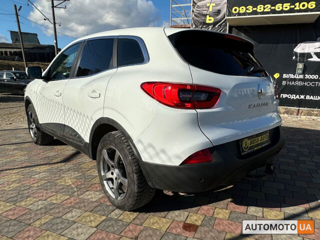 Белый Рено Kadjar, объемом двигателя 1.5 л и пробегом 259 тыс. км за 15999 $, фото 4 на Automoto.ua