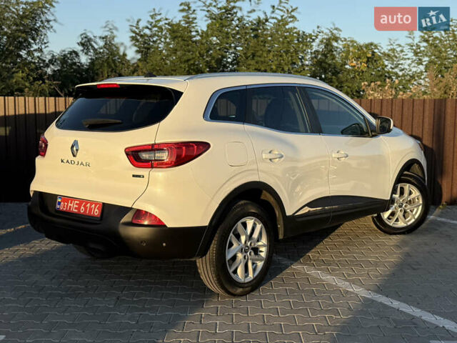 Белый Рено Kadjar, объемом двигателя 1.5 л и пробегом 219 тыс. км за 17250 $, фото 13 на Automoto.ua