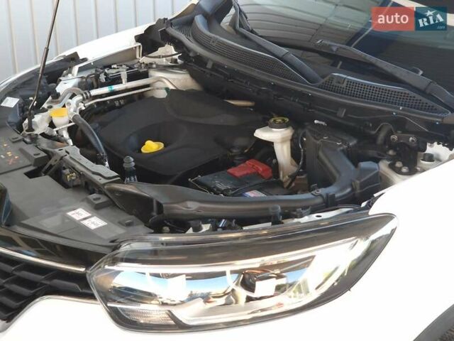 Білий Рено Kadjar, об'ємом двигуна 1.46 л та пробігом 222 тис. км за 17700 $, фото 51 на Automoto.ua