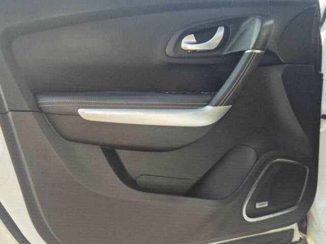 Белый Рено Kadjar, объемом двигателя 1.5 л и пробегом 181 тыс. км за 17500 $, фото 10 на Automoto.ua