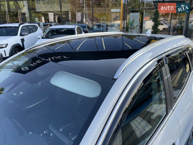Белый Рено Kadjar, объемом двигателя 1.46 л и пробегом 50 тыс. км за 22500 $, фото 3 на Automoto.ua