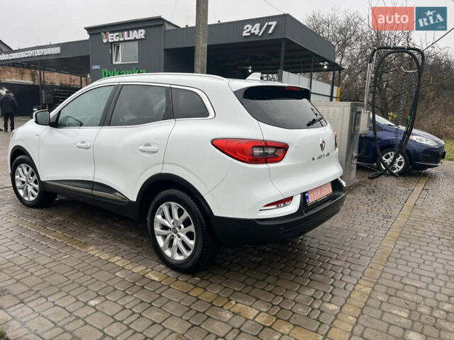 Білий Рено Kadjar, об'ємом двигуна 1.5 л та пробігом 180 тис. км за 17500 $, фото 3 на Automoto.ua