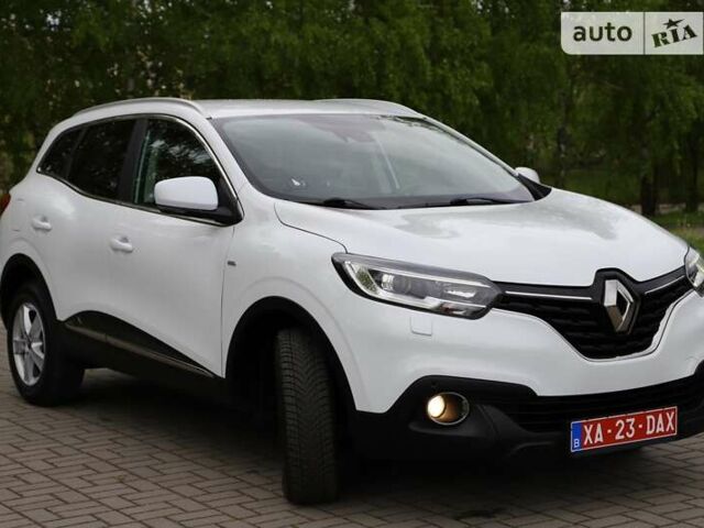 Білий Рено Kadjar, об'ємом двигуна 1.5 л та пробігом 152 тис. км за 17800 $, фото 46 на Automoto.ua