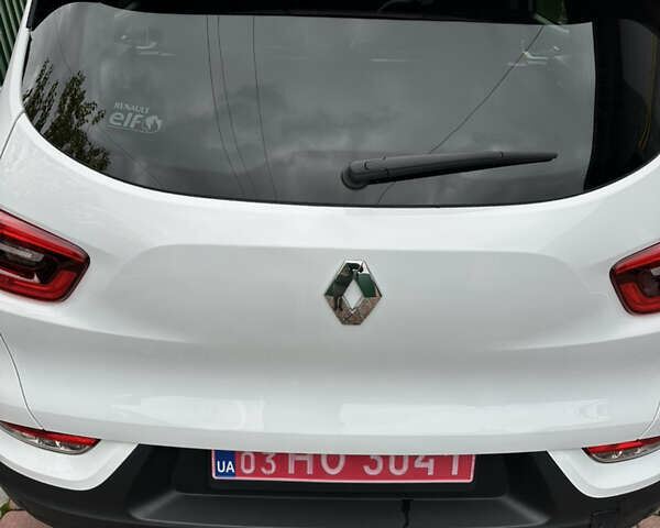 Білий Рено Kadjar, об'ємом двигуна 1.5 л та пробігом 217 тис. км за 17833 $, фото 14 на Automoto.ua