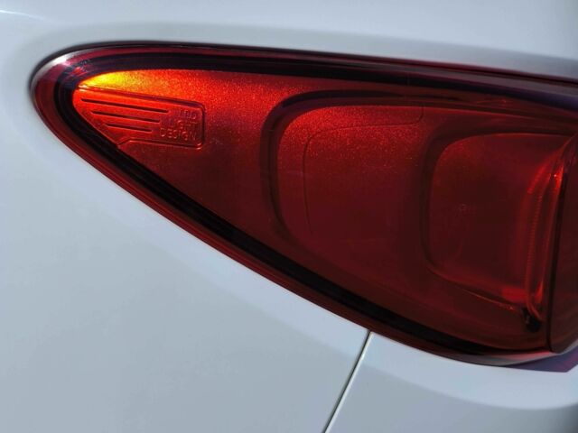 Білий Рено Kadjar, об'ємом двигуна 1.5 л та пробігом 177 тис. км за 20850 $, фото 15 на Automoto.ua