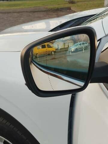 Белый Рено Kadjar, объемом двигателя 1.5 л и пробегом 103 тыс. км за 18800 $, фото 16 на Automoto.ua