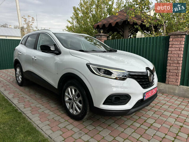 Білий Рено Kadjar, об'ємом двигуна 1.5 л та пробігом 217 тис. км за 17833 $, фото 5 на Automoto.ua