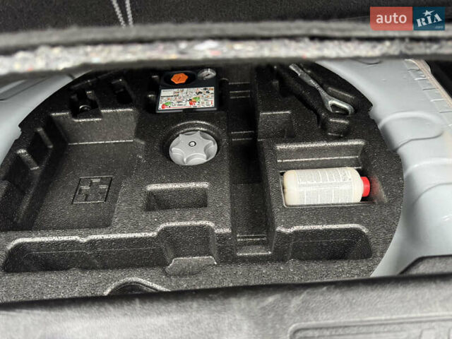 Белый Рено Kadjar, объемом двигателя 1.46 л и пробегом 93 тыс. км за 19600 $, фото 42 на Automoto.ua