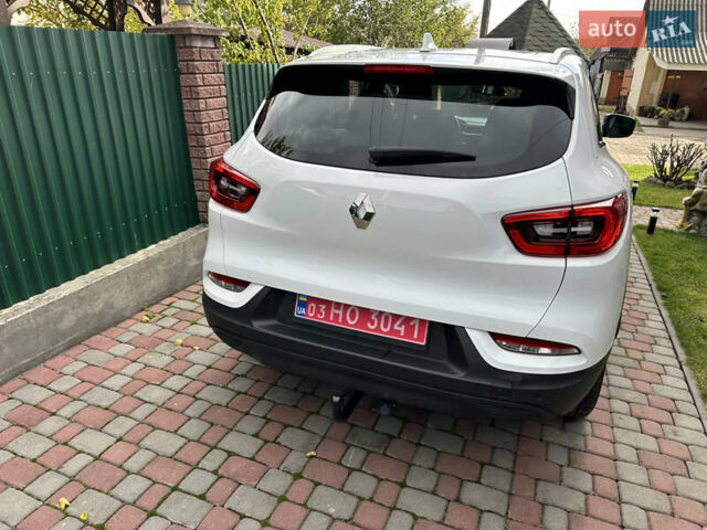 Білий Рено Kadjar, об'ємом двигуна 1.5 л та пробігом 217 тис. км за 17833 $, фото 11 на Automoto.ua
