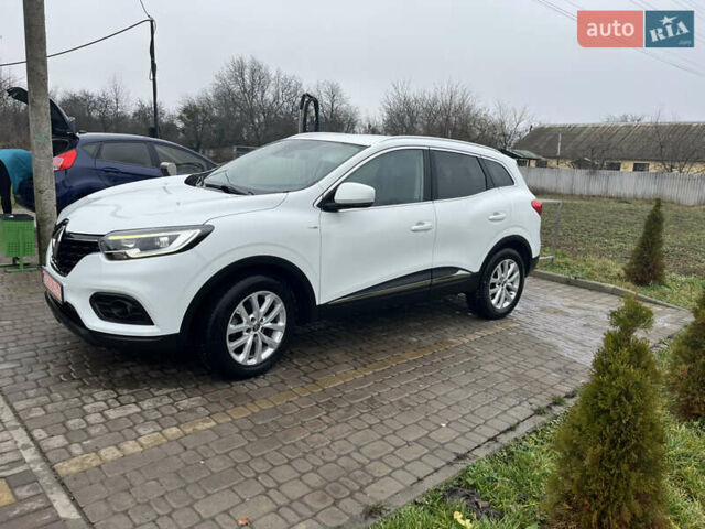 Білий Рено Kadjar, об'ємом двигуна 1.5 л та пробігом 180 тис. км за 17500 $, фото 1 на Automoto.ua