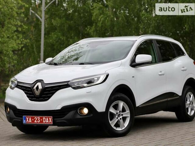 Білий Рено Kadjar, об'ємом двигуна 1.5 л та пробігом 152 тис. км за 17800 $, фото 2 на Automoto.ua