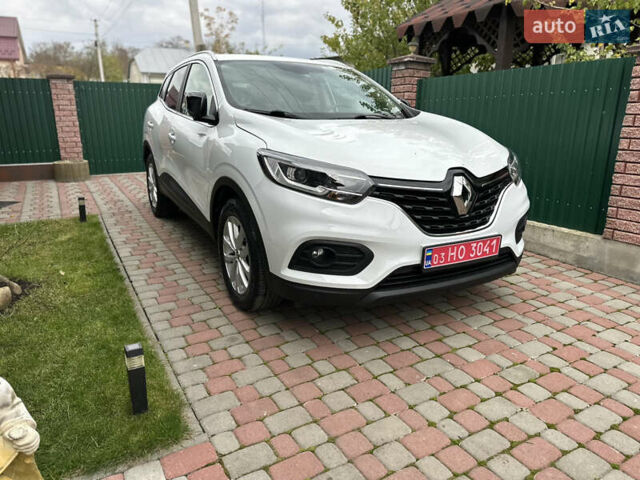 Білий Рено Kadjar, об'ємом двигуна 1.5 л та пробігом 217 тис. км за 17833 $, фото 3 на Automoto.ua