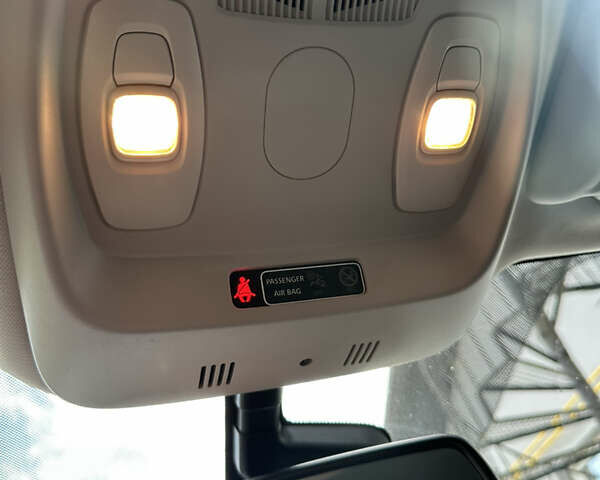 Белый Рено Kadjar, объемом двигателя 1.5 л и пробегом 217 тыс. км за 17845 $, фото 36 на Automoto.ua