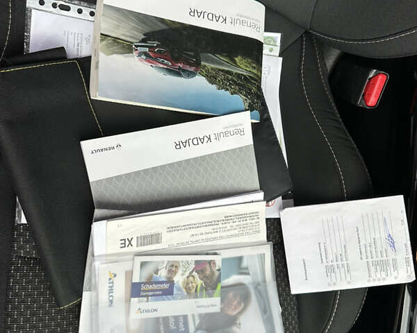 Белый Рено Kadjar, объемом двигателя 1.5 л и пробегом 217 тыс. км за 17845 $, фото 59 на Automoto.ua