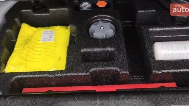 Белый Рено Kadjar, объемом двигателя 1.5 л и пробегом 103 тыс. км за 18800 $, фото 26 на Automoto.ua