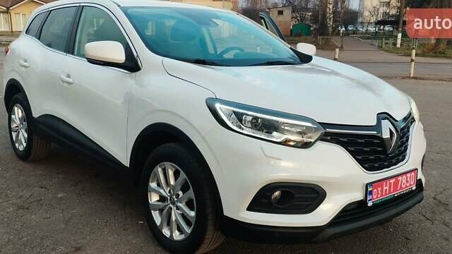 Белый Рено Kadjar, объемом двигателя 1.5 л и пробегом 103 тыс. км за 18800 $, фото 21 на Automoto.ua