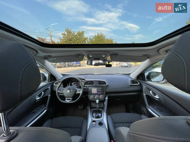 Белый Рено Kadjar, объемом двигателя 1.46 л и пробегом 50 тыс. км за 22500 $, фото 27 на Automoto.ua