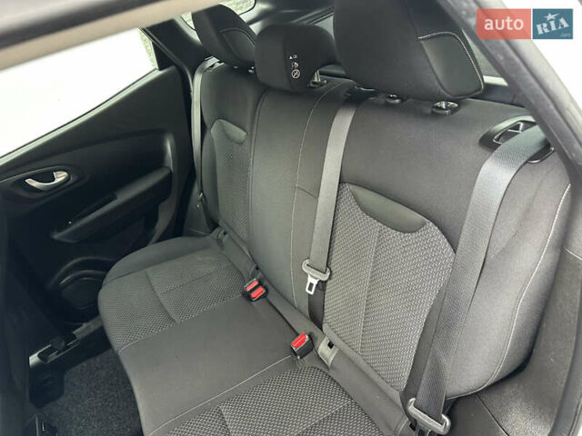 Білий Рено Kadjar, об'ємом двигуна 1.5 л та пробігом 217 тис. км за 17833 $, фото 42 на Automoto.ua