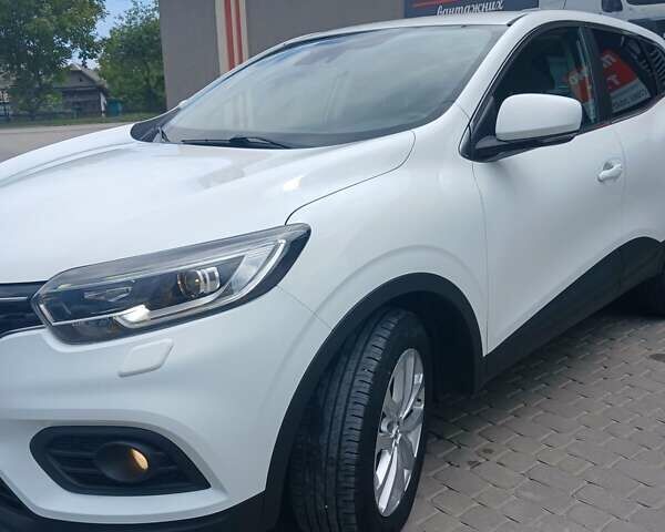 Белый Рено Kadjar, объемом двигателя 1.5 л и пробегом 117 тыс. км за 19200 $, фото 8 на Automoto.ua