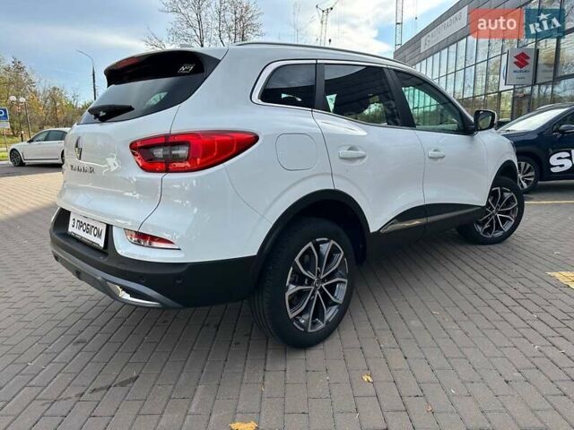 Белый Рено Kadjar, объемом двигателя 1.46 л и пробегом 50 тыс. км за 22300 $, фото 32 на Automoto.ua