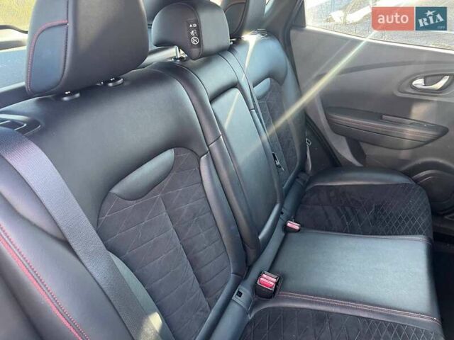 Белый Рено Kadjar, объемом двигателя 1.46 л и пробегом 56 тыс. км за 21000 $, фото 12 на Automoto.ua