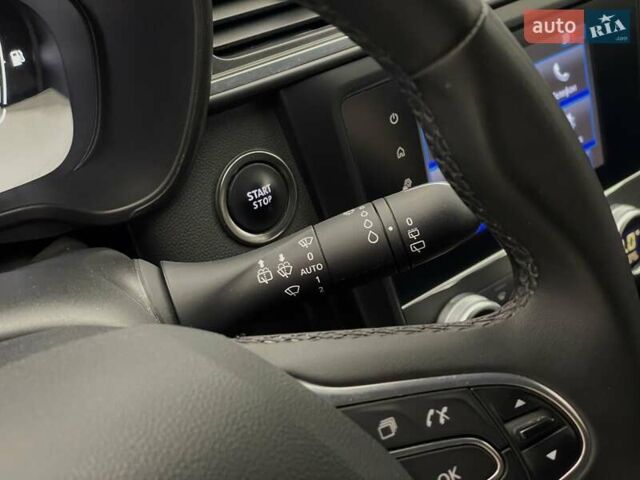 Белый Рено Kadjar, объемом двигателя 1.2 л и пробегом 85 тыс. км за 17241 $, фото 11 на Automoto.ua