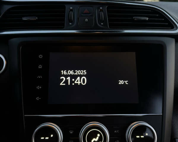 Білий Рено Kadjar, об'ємом двигуна 1.5 л та пробігом 212 тис. км за 17300 $, фото 38 на Automoto.ua