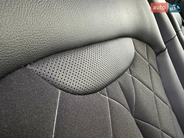 Белый Рено Kadjar, объемом двигателя 1.46 л и пробегом 50 тыс. км за 22300 $, фото 68 на Automoto.ua