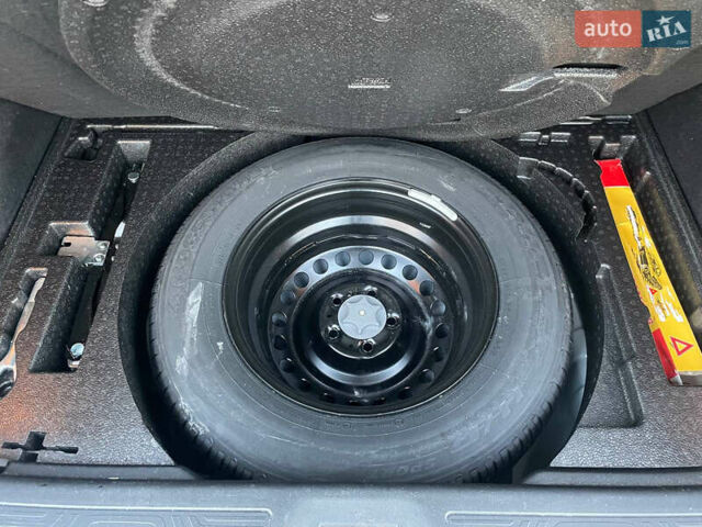 Белый Рено Kadjar, объемом двигателя 1.2 л и пробегом 65 тыс. км за 17300 $, фото 15 на Automoto.ua