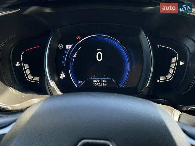 Белый Рено Kadjar, объемом двигателя 1.46 л и пробегом 103 тыс. км за 20900 $, фото 19 на Automoto.ua