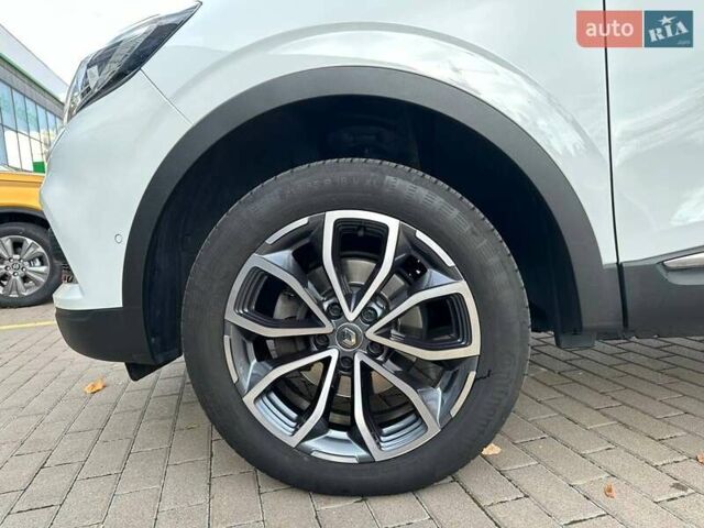Белый Рено Kadjar, объемом двигателя 1.46 л и пробегом 50 тыс. км за 22300 $, фото 36 на Automoto.ua